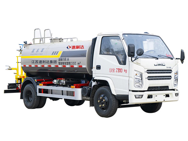 順達(dá)灑水車(chē)